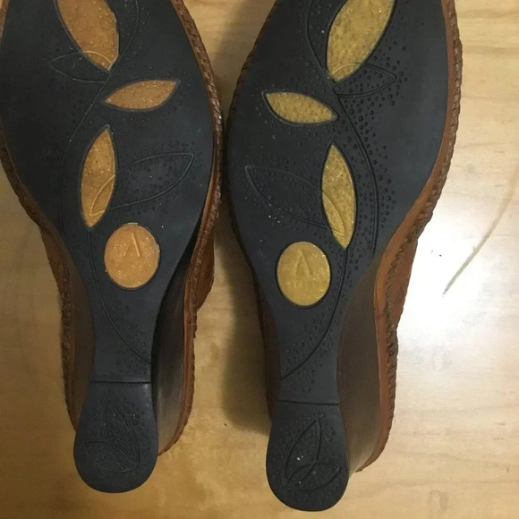 Clarks Artisan 9 M Leather Wedge Mules Chestnut Brown Women's Slip On Shoe - Picture 9 of 11